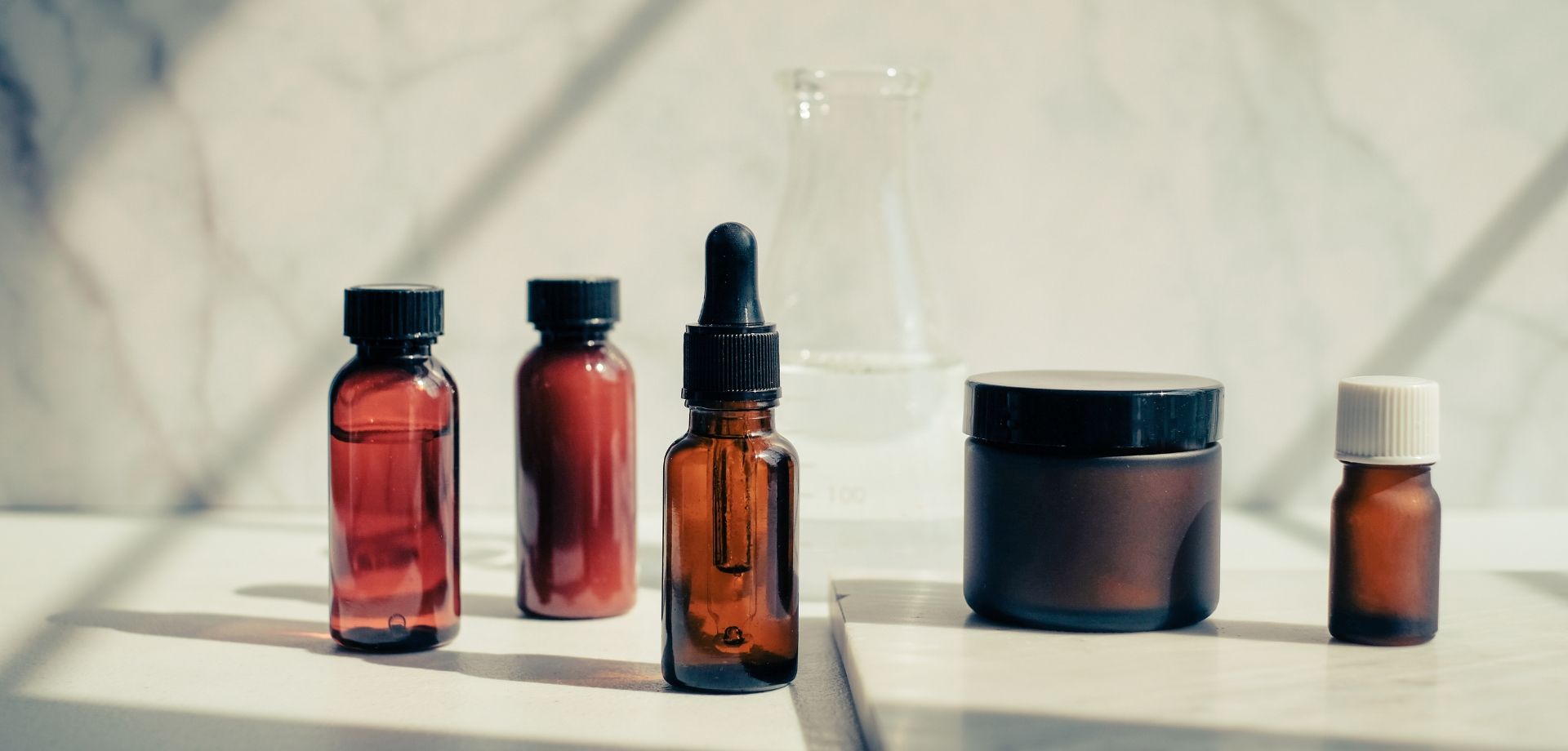 Botol Kaca untuk Parfum: Panduan Desain dan Kustomisasi